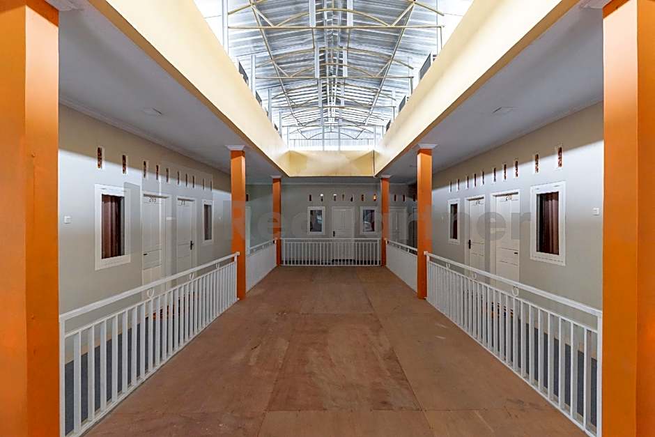 Rifal Inn Mitra RedDoorz