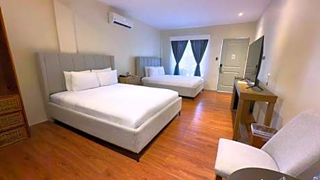 Deluxe Cabana Garden View