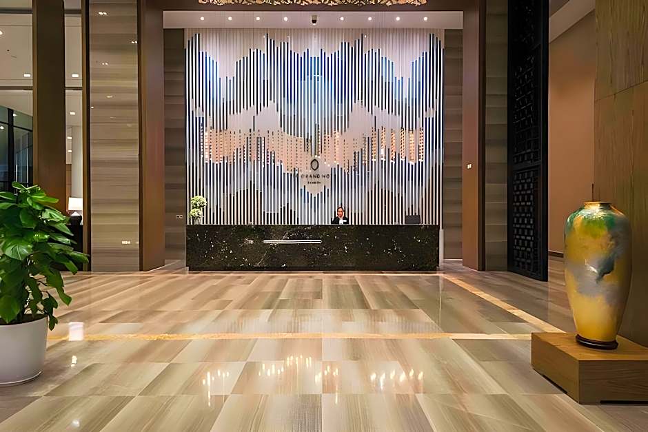 FLC Grand Hotel Samson