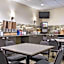 Country Inn & Suites by Radisson, Fergus Falls, MN