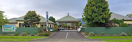 ASURE Kaimai View Motel