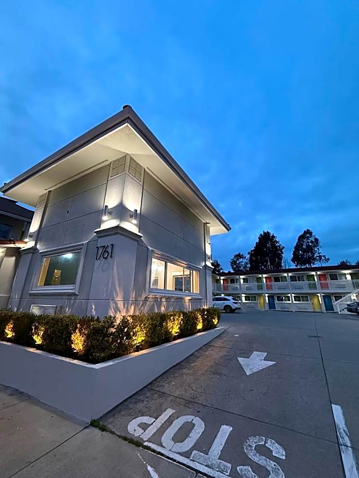 Signature Inn Berkeley