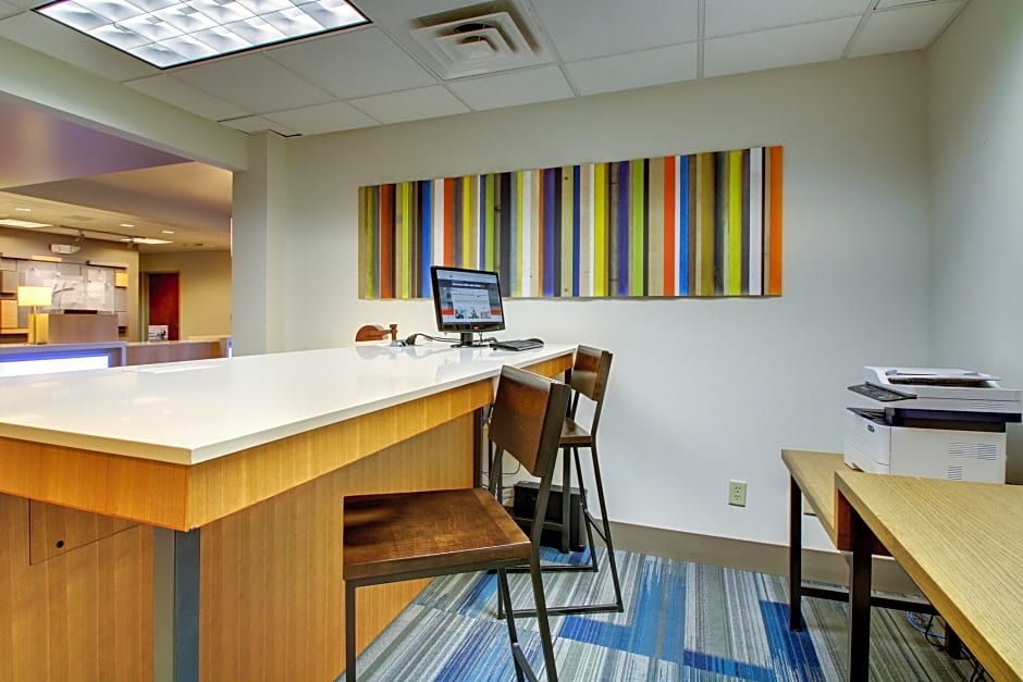 Holiday Inn Express Milwaukee N-Brown Deer/Mequon By IHG