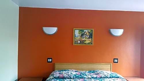 Deluxe Motel, Los Angeles Area