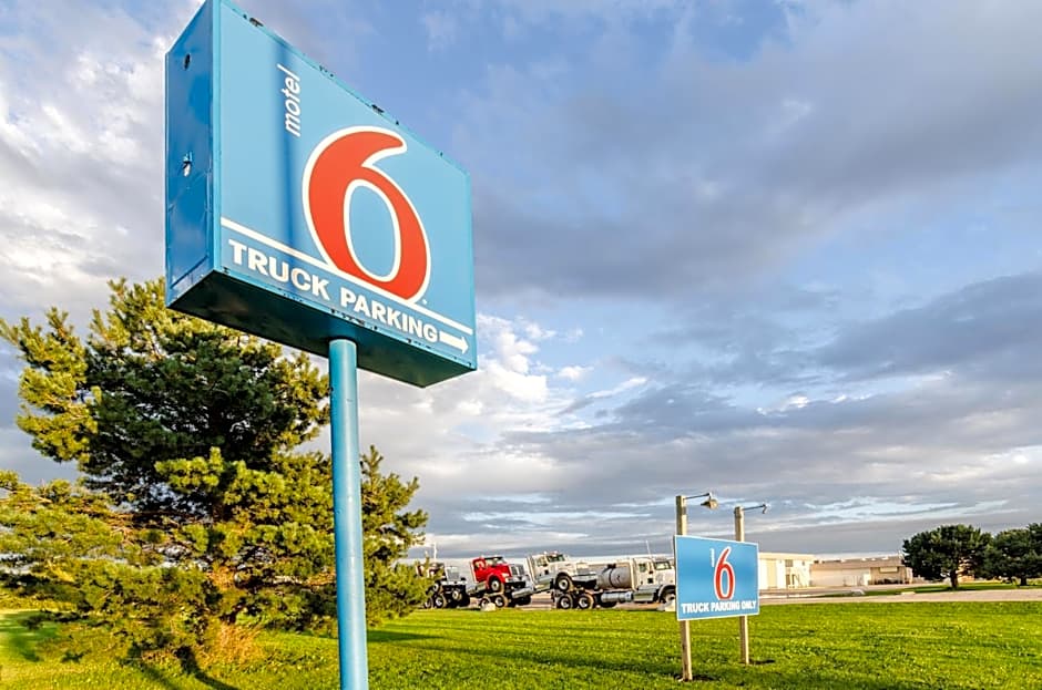 Motel 6-York, NE