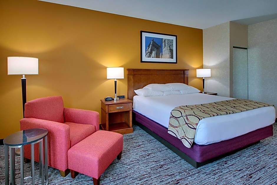 Drury Inn & Suites Findlay