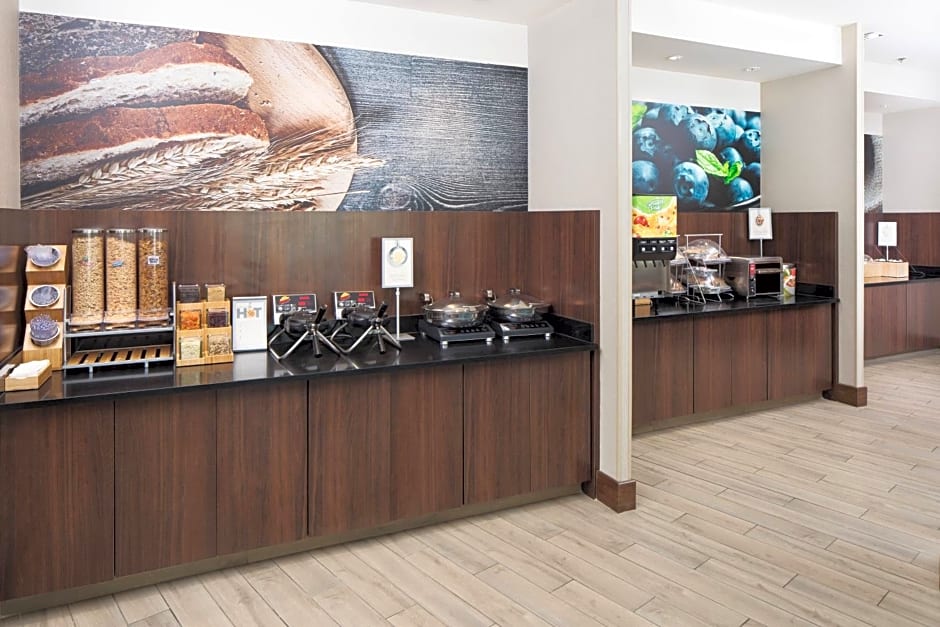 Fairfield Inn & Suites by Marriott Savannah Downtown/Historic District