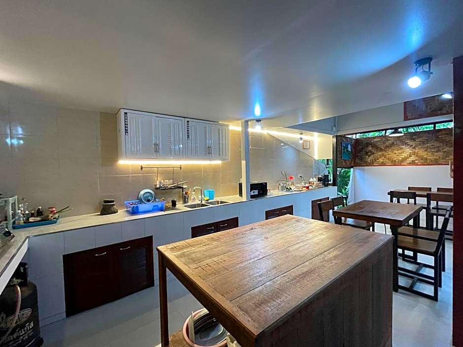 Anattaya Holiday Home