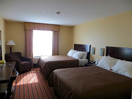 Deluxe Queen Room with Two Queen Beds