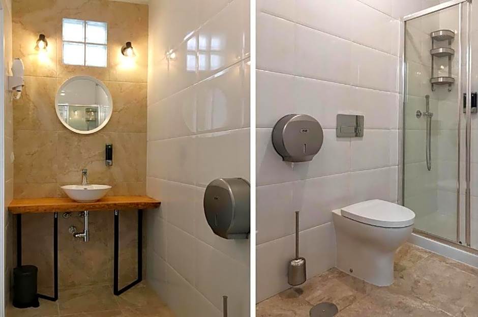 Hostel Numero Trece - Private Capsule Deds - Albergue Juvenil - FREE towels, coffee & tea, remote check-in