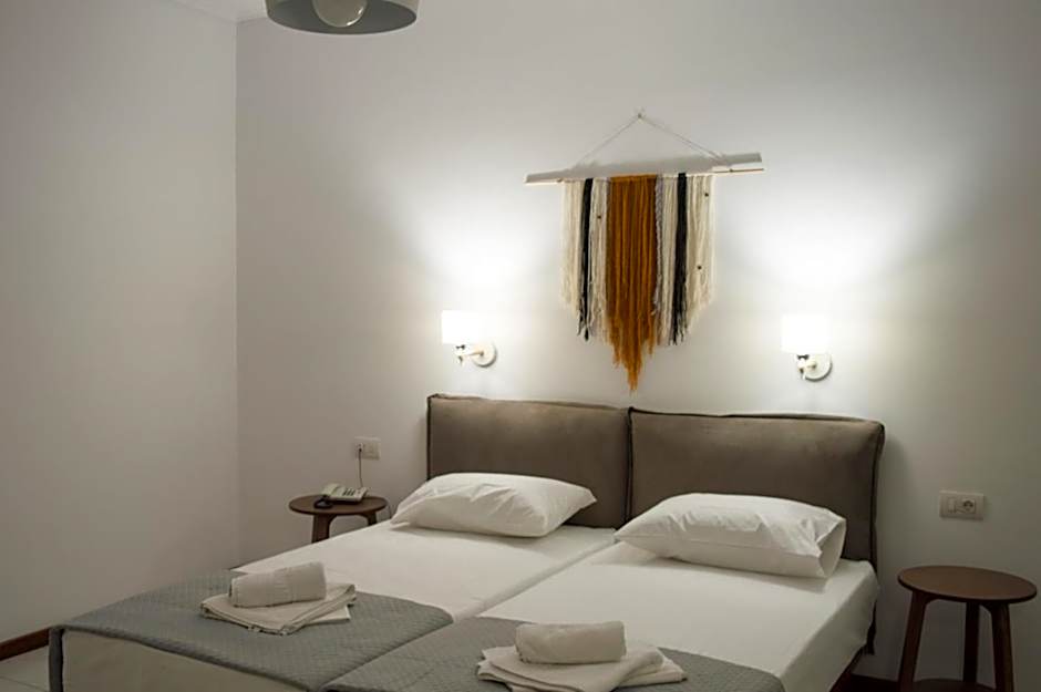 Paradise Beach Hotel