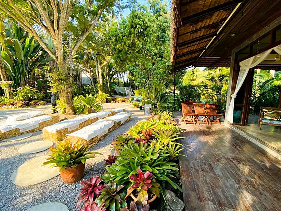 River CoCo @ Amphawa