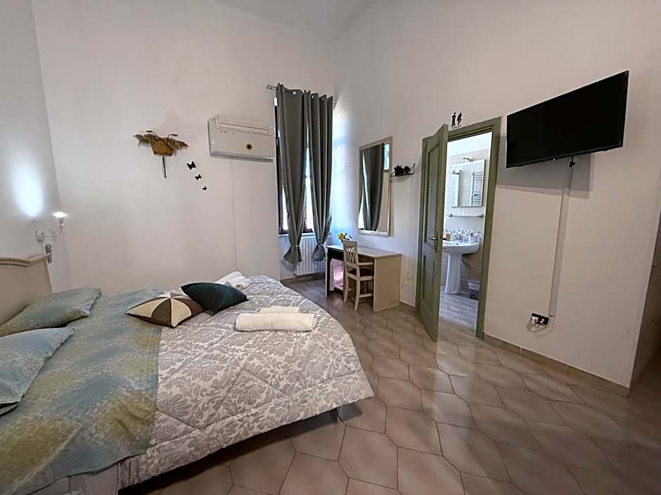 Bed and Breakfast Station