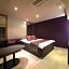 Hotel Beni West