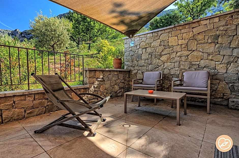 Hotel Les Restanques De Moustiers