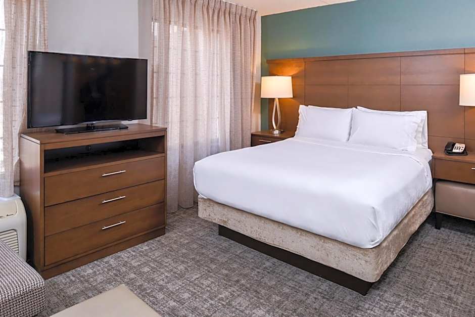 Photo 1 of 3 of Studio 1 Queen Bed Suite