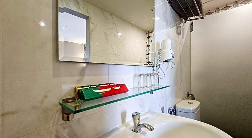 Hotel 88 Kedungsari by WH