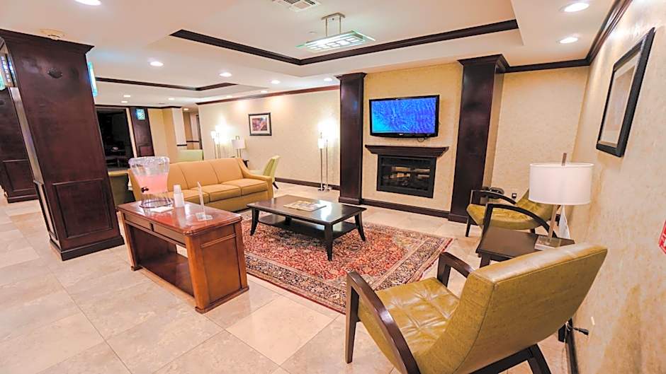 Holiday Inn Express Hotel & Suites Pampa By IHG