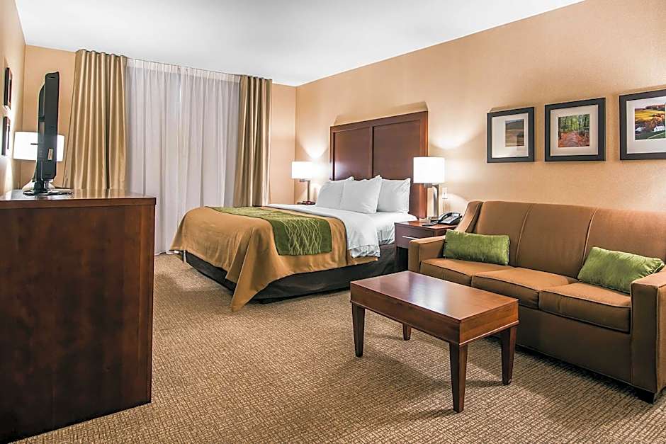 Quality Inn & Suites Towanda
