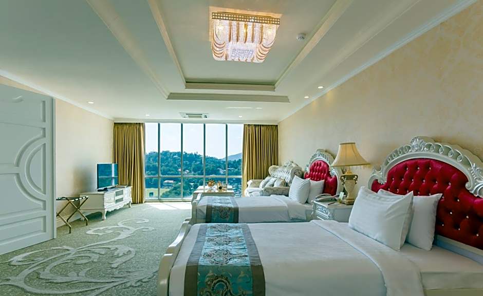 The Grand Kandyan Hotel