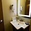 Hawthorn Extended Stay by Wyndham Saint Robert