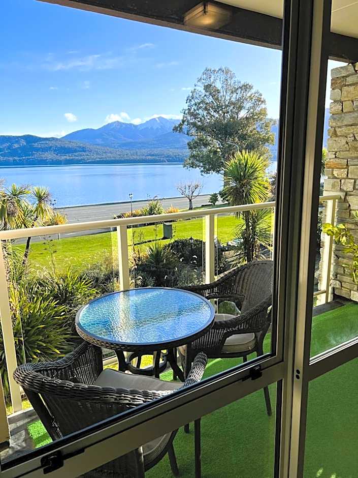 Fiordland Lakeview Motel and Apartments