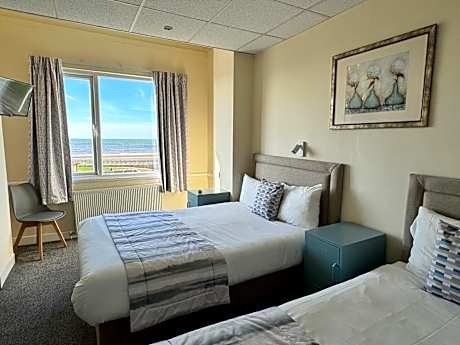 Standard Single Room with Sea View
