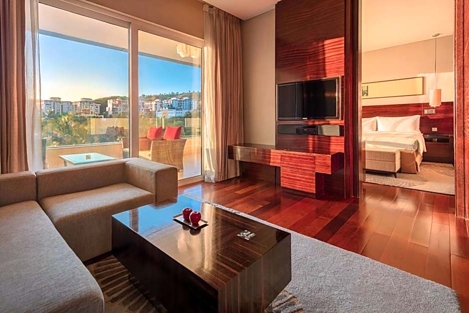 Photo 1 of 4 of Soho Suite, Bathtub, Mountain View, Balcony