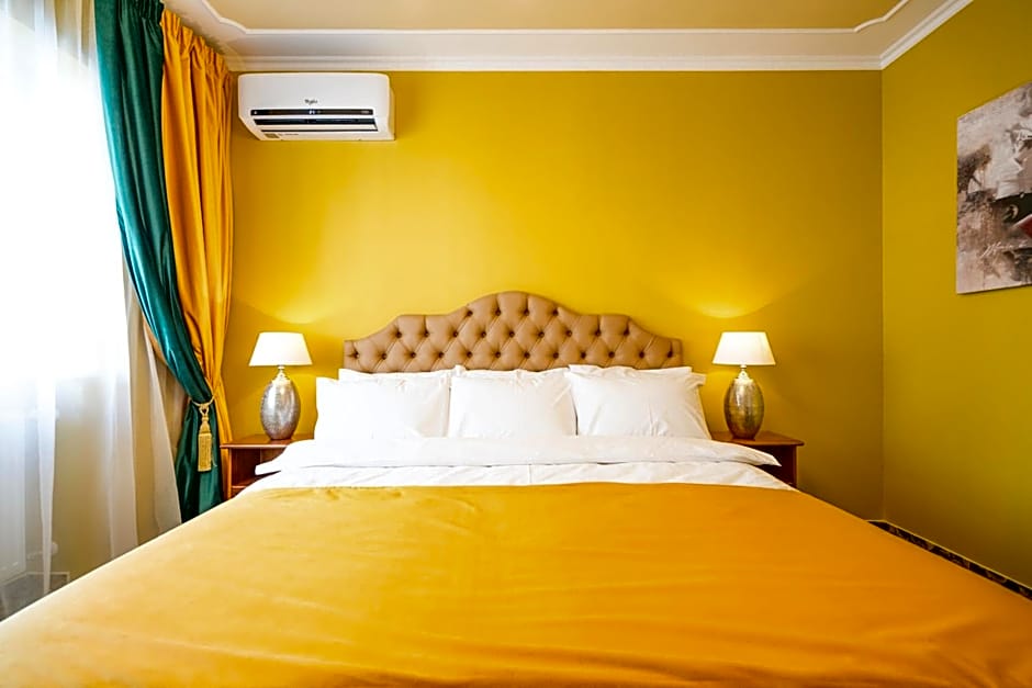 Studio One Accommodation Suites