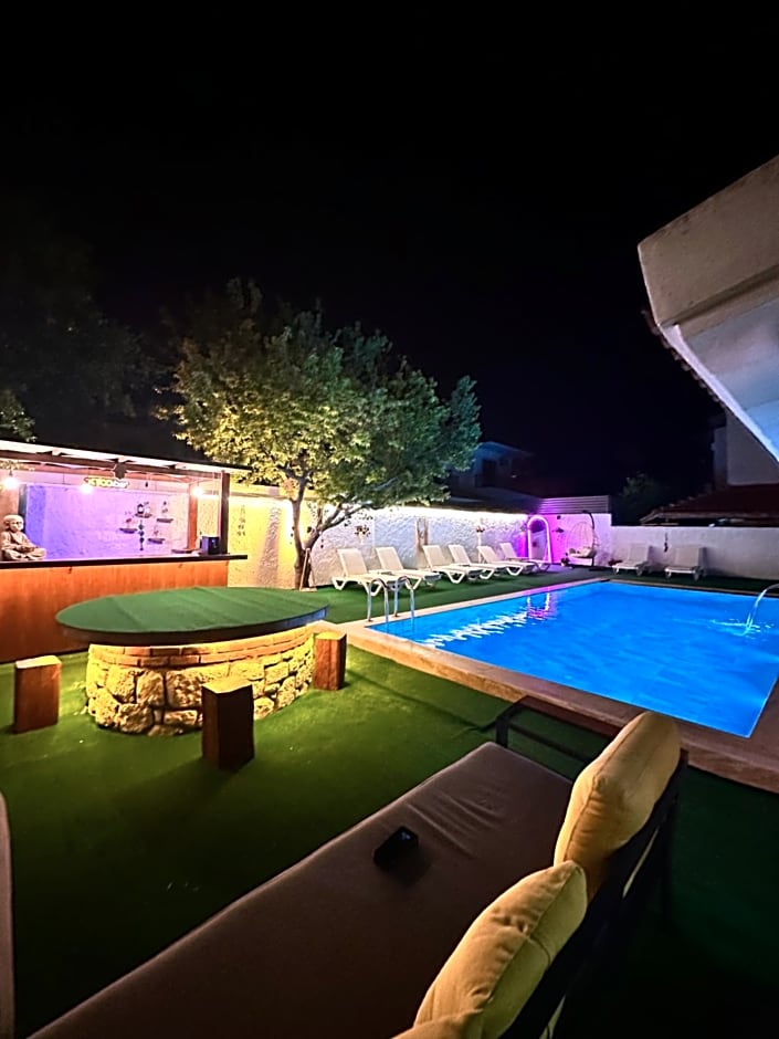 TALLES SUİT HOTEL