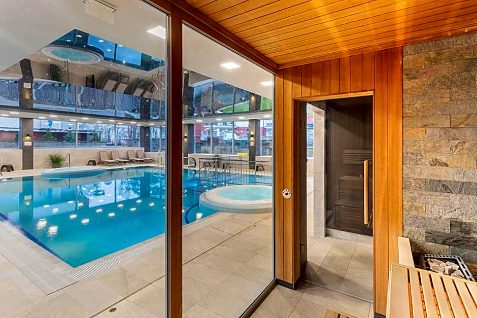 Apartament Holiday 8/25