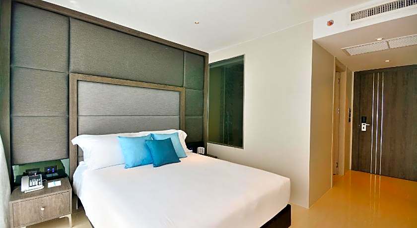 Shilat Avenue Pattaya