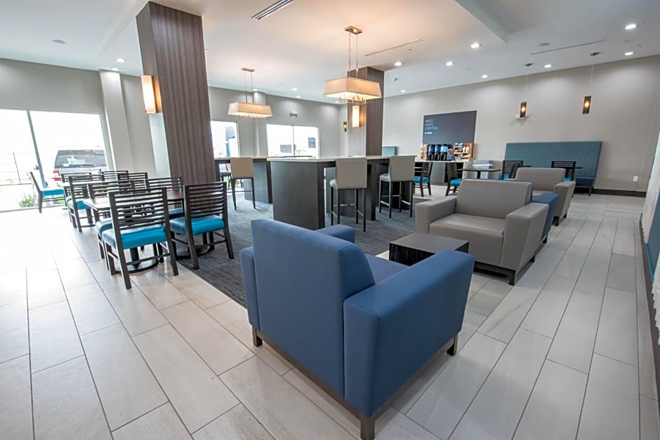 Holiday Inn Express & Suites Houston SE - Airport Area By IHG