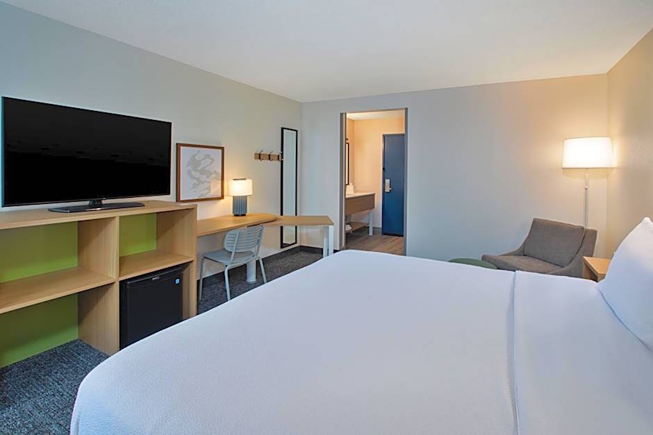 Spark by Hilton Walker Grand Rapids North