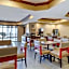 Comfort Suites South Haven Near I-96
