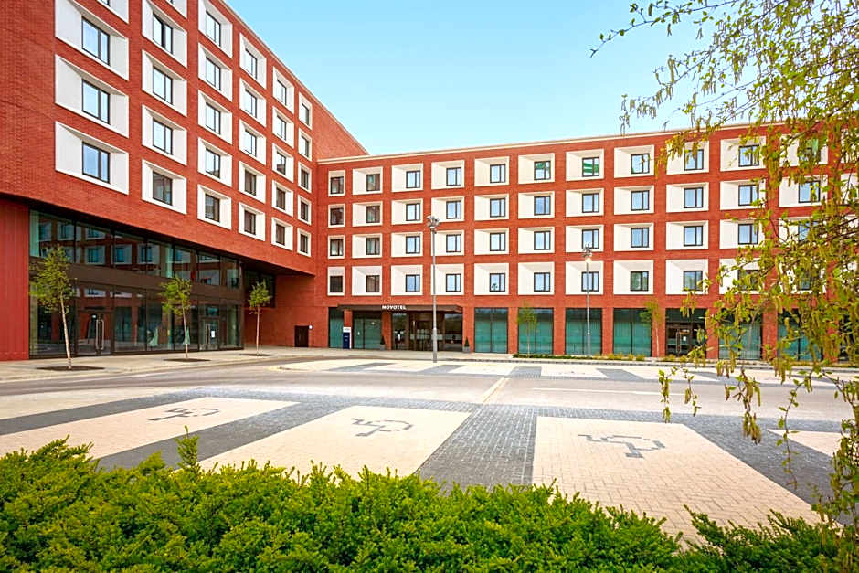 Novotel Cambridge North 