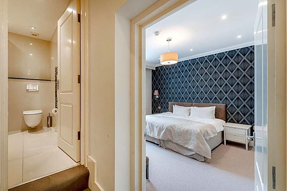 Ashburn Court Apartments