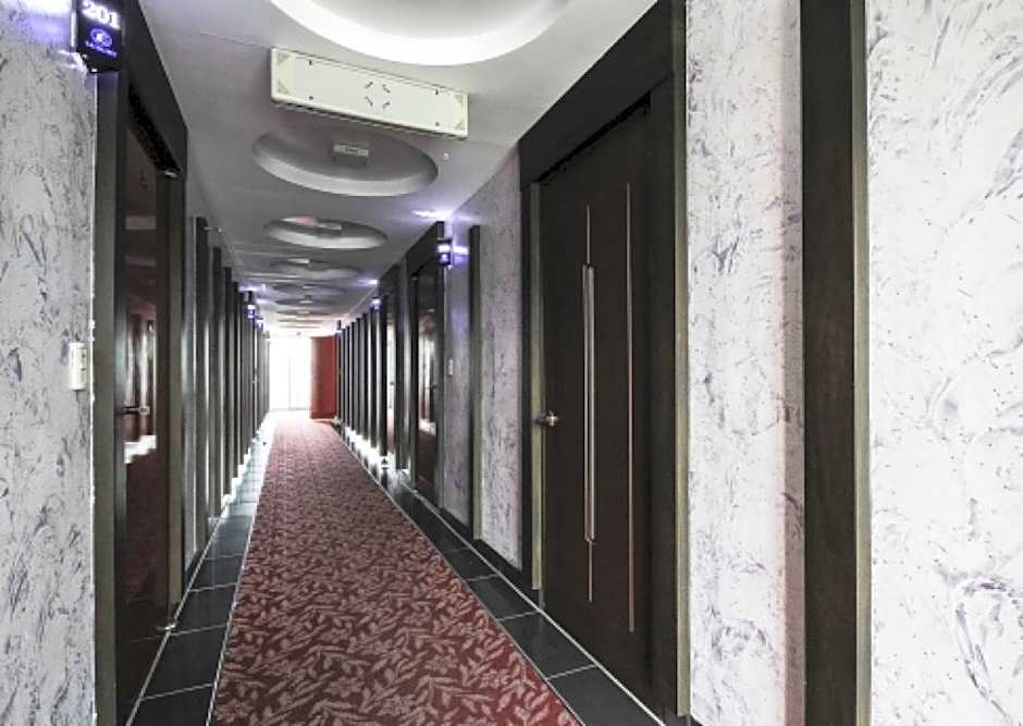 Hound Hotel Suncheon station