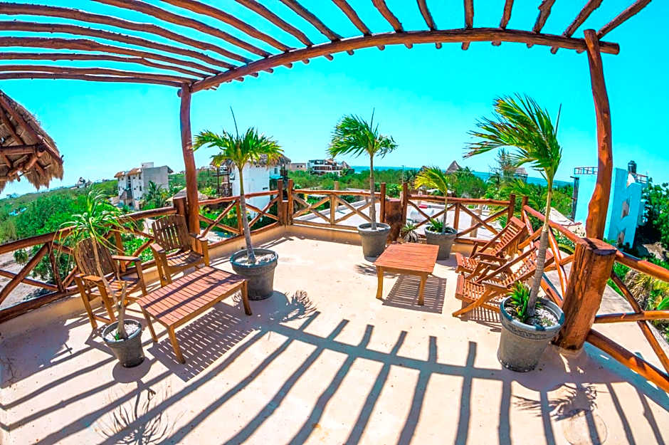Ensueño Holbox & Beach Club
