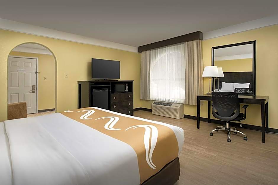 Quality Inn & Suites Gallup I-40 Exit 20