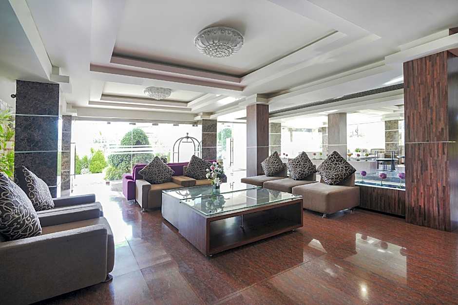 Collection O 499 Princess Keisha Hotel & Convention Center