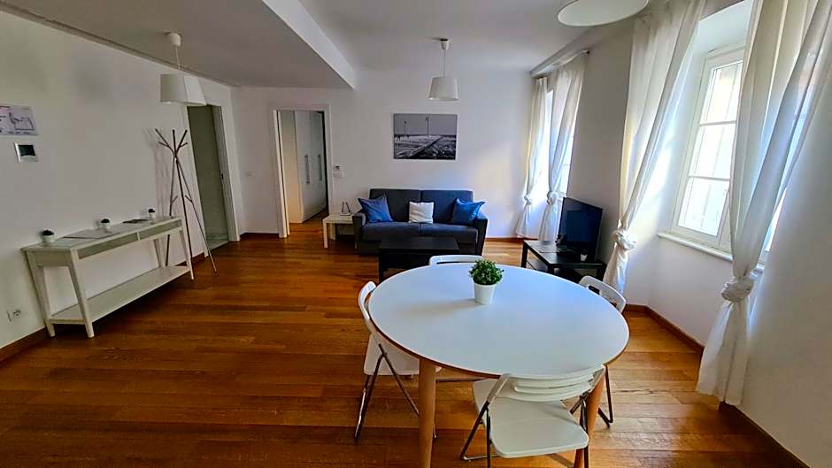 HOMEY I Ritter's Rooms & Apartments