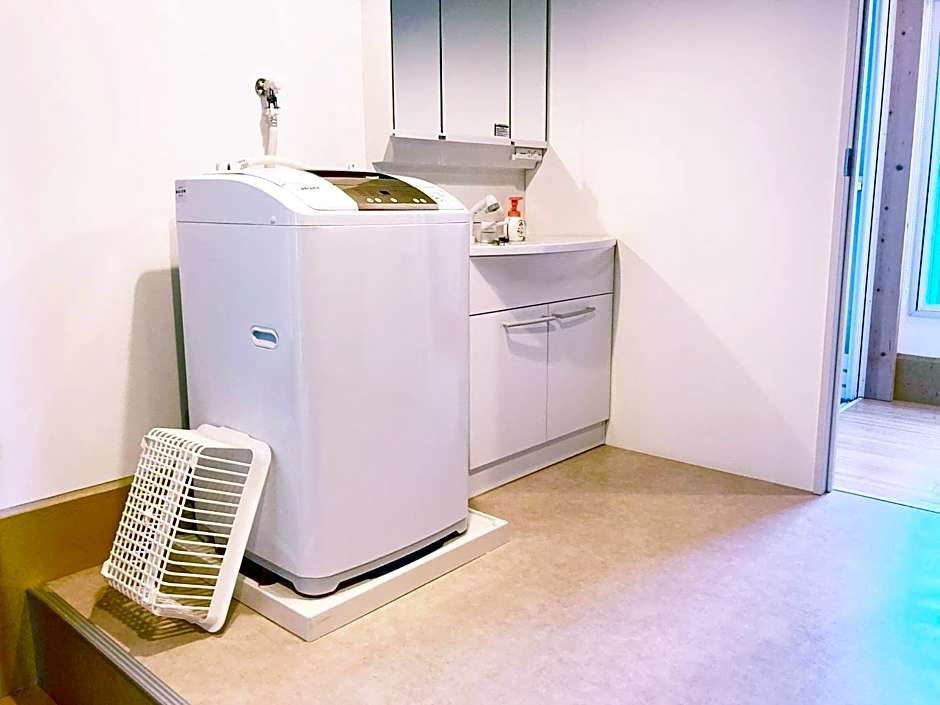 ADLIV/Factry Stay/工場に泊まれる