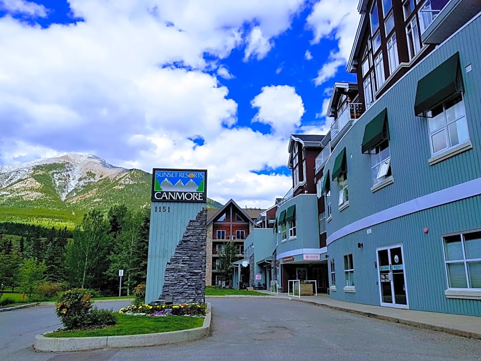 Sunset Resorts Canmore and Spa