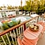 The Wesley by AvantStay Mid-Century Modern Oasis with Pool