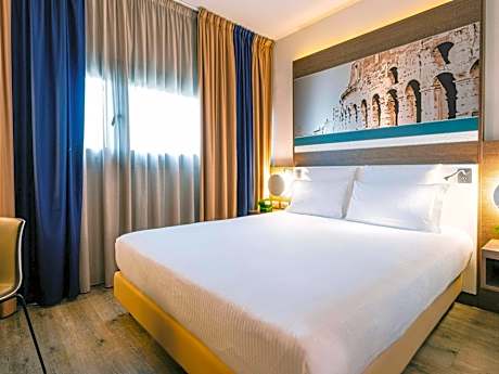 Mercure Roma Centro Colosseo Hotel