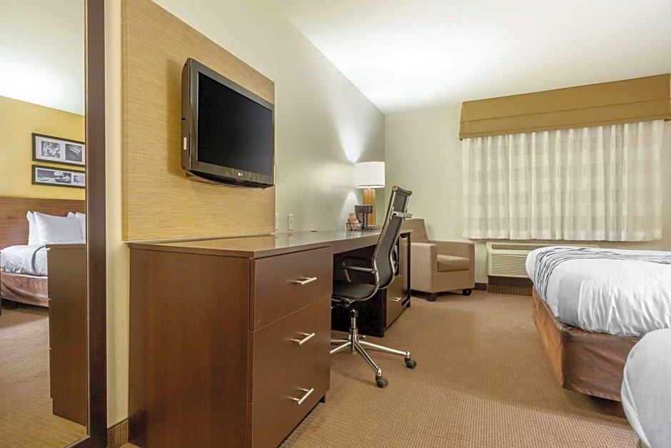 Sleep Inn & Suites Grand Forks Near Alerus Center