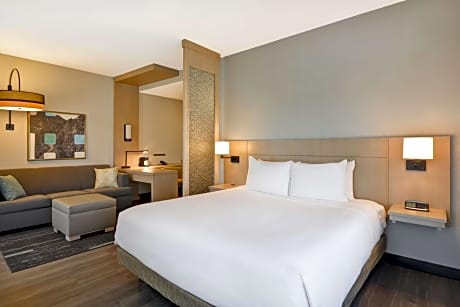 Hyatt Place Fresno