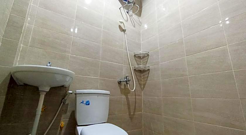 De Corner 2 Madiun RedPartner – Madiun, MO