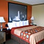 Hill Country Inn and Suite